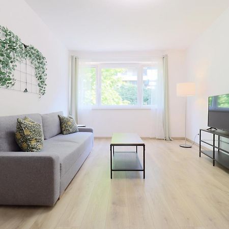 Spring House With Free Private Parking Apartment Будапеща Екстериор снимка