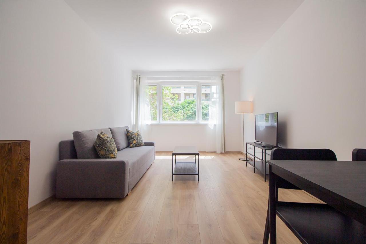 Spring House With Free Private Parking Apartment Будапеща Екстериор снимка